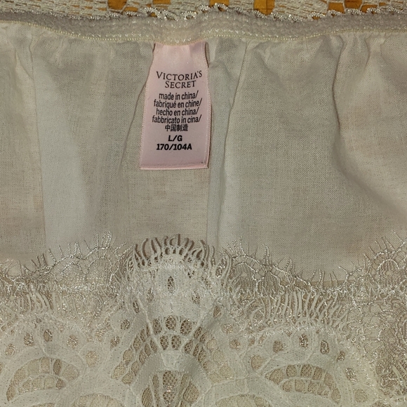 Large VTG Victoria's Secret Dream Angels white cotton lace Romper - Picture 7 of 7